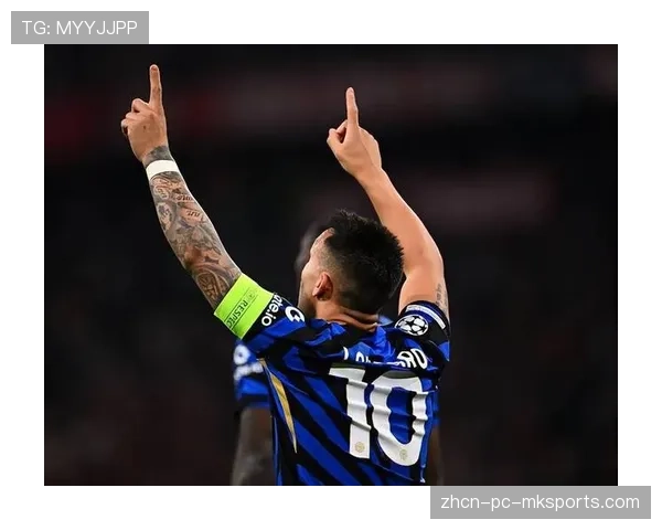 巴萨2-1逆转拜仁，莱万点射弑旧主